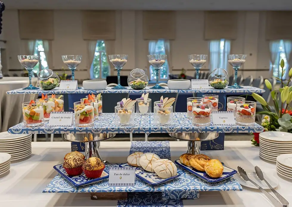 Hotel con salones y servicios de lujo para eventos de fin de año